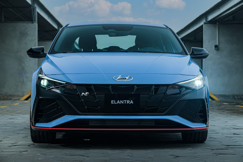 Tới lượt Hyundai Elantra N ra mắt xe đua đường phố