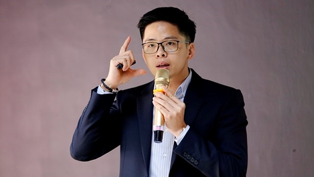 Giáo sư Tâm Vũ, Founder kiêm CEO