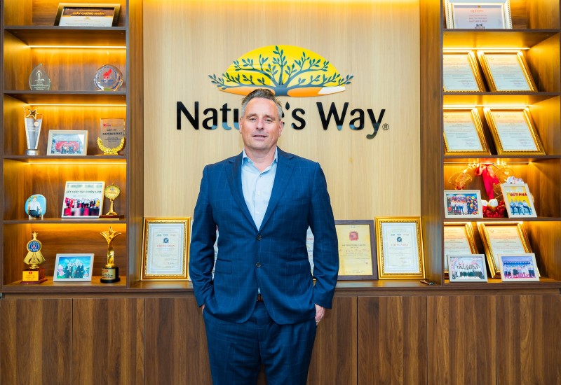 CEO PharmaCare Australia và cuộc gặp gỡ chiến lược với đơn vị phân phối Nature’s Way tại Việt Nam