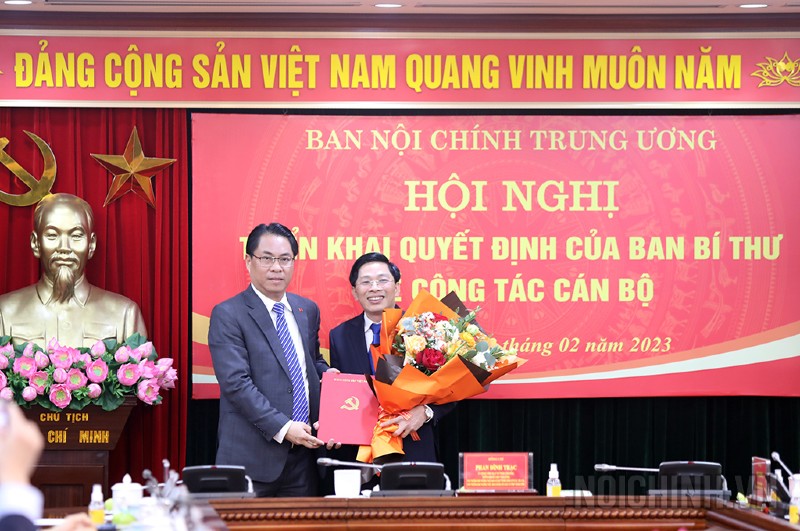 Bổ nhiệm trợ lý ông Phan Đình Trạc làm Phó trưởng Ban Nội chính Trung ương