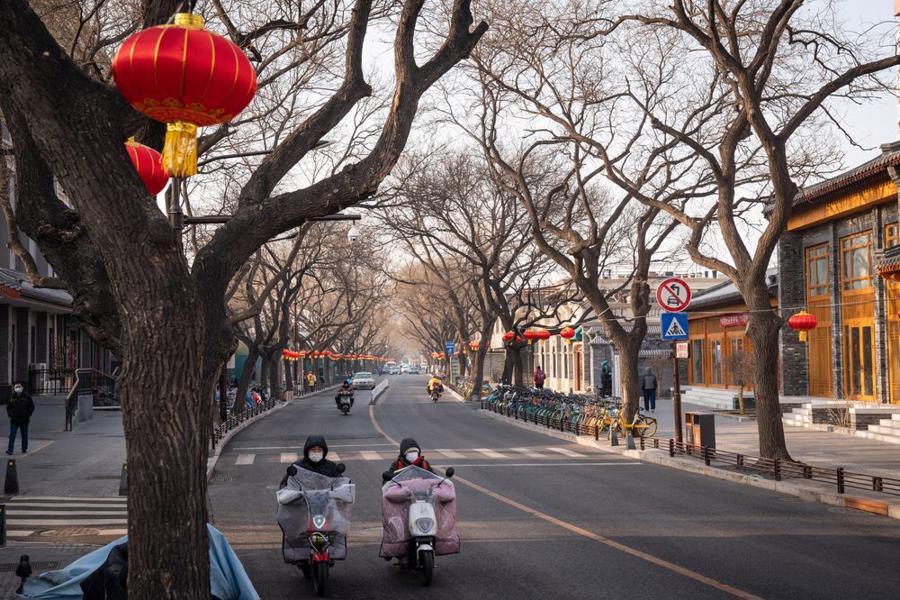 Đường phố Bắc Kinh vắng vẻ vào tháng 1/2021 - Ảnh: Bloomberg