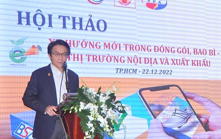 Ông Trần Việt Anh, Chủ tịch Hiệp hội Tái chế chất thải Việt Nam: "Nhiều nước nhập khẩu đã có quy định về việc tái chế, hạn chế hoặc cấm bao bì sử dụng một lần".Ảnh:PC.