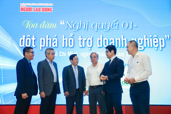 Gỡ rào cản, khơi dòng vốn