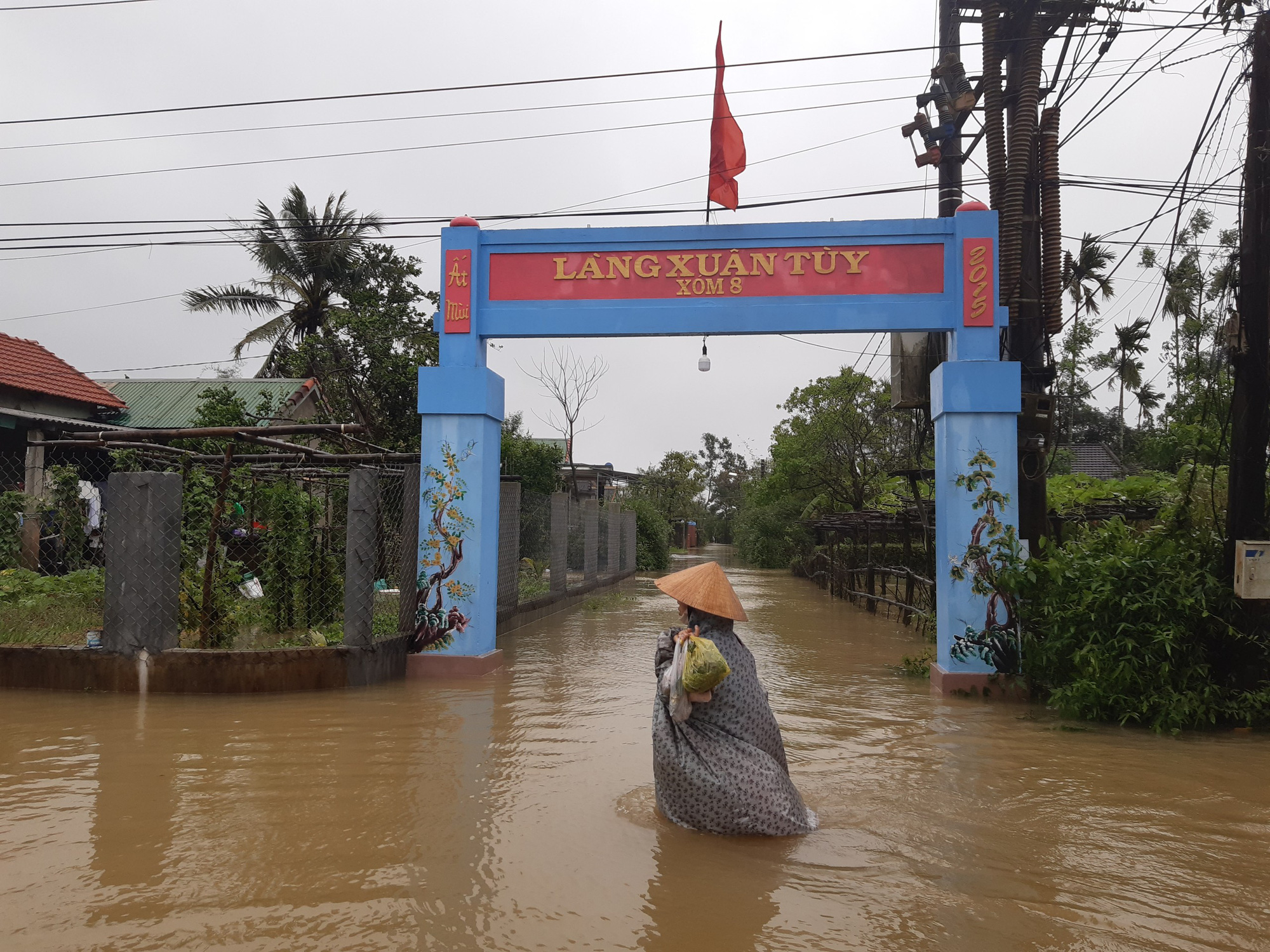 Thừa Thiên – Huế: Hạ du sông Bồ ngập nặng do thủy điện xả lũ?