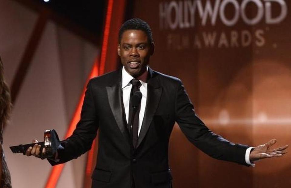 Đổ xô xem Chris Rock sau cú tát của Will Smith tại Oscar