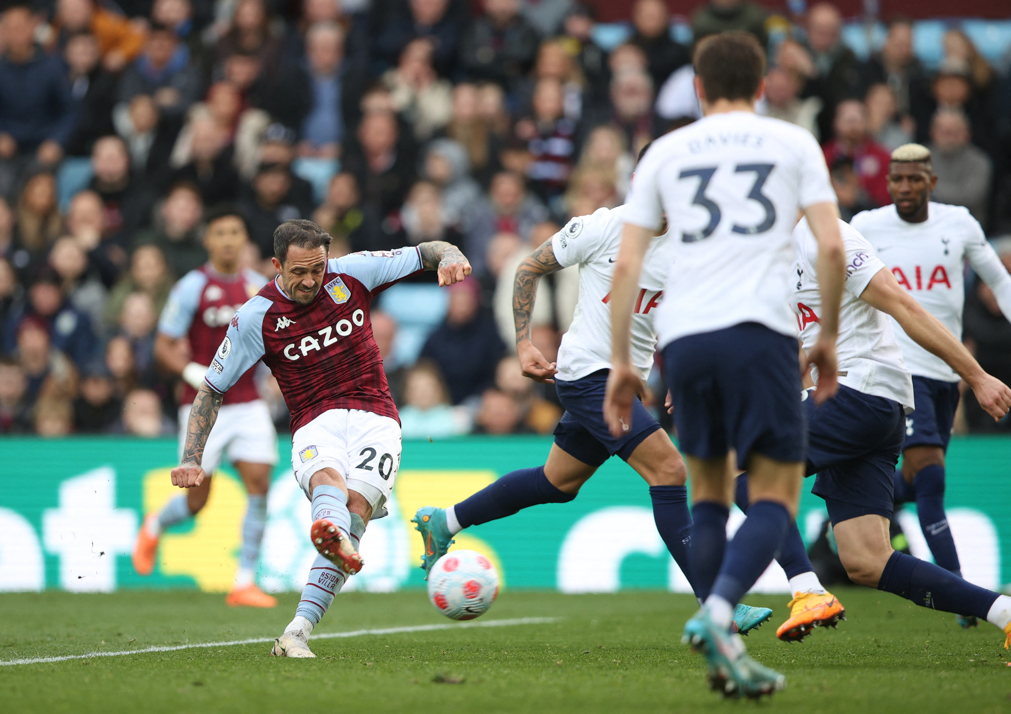 Son Heung-min lập hat-trick khủng, Tottenham bay cao Top 4 Ngoại hạng Anh