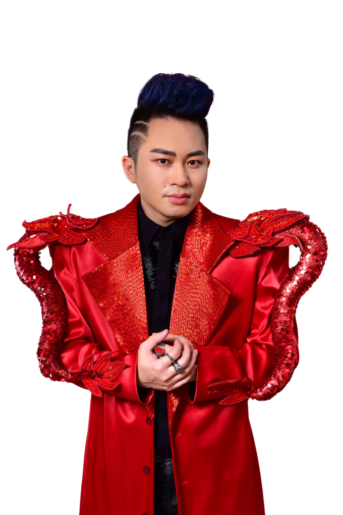 ùng Dương là ca sĩ đầu tiên tham gia show âm nhạc trực tuyến In the Mirror của VnExpress.