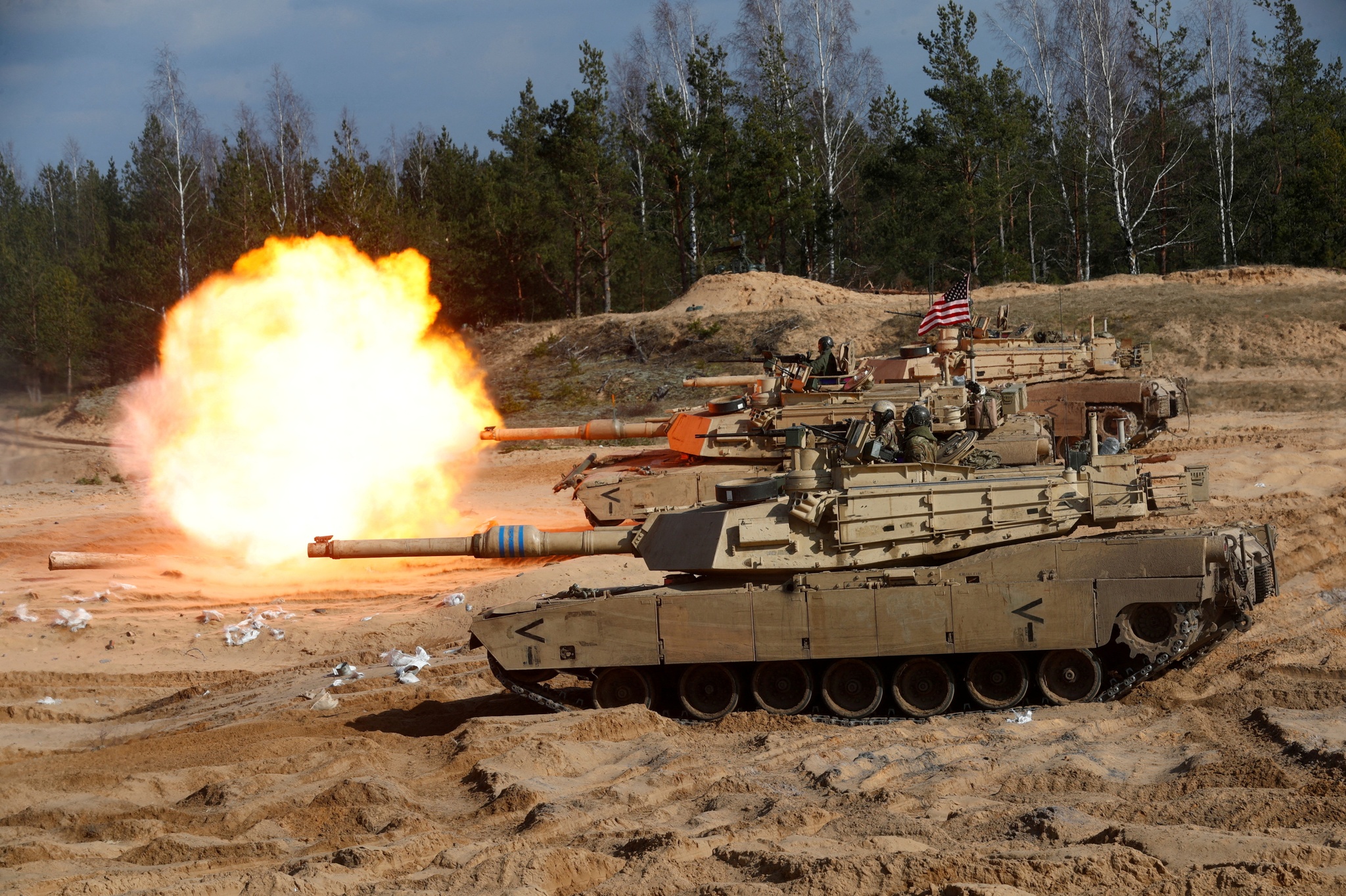 Xe tăng Mỹ gửi Ukraine không có lớp giáp bí mật - ảnh 2