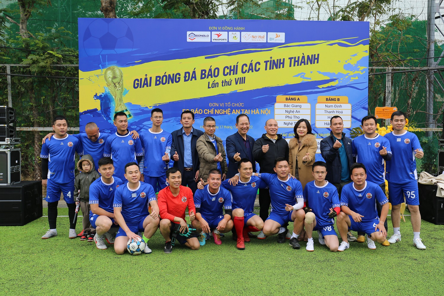 FC báo chí Bắc Giang tại “Giải bóng đá báo chí các tỉnh thành lần thứ VIII” .