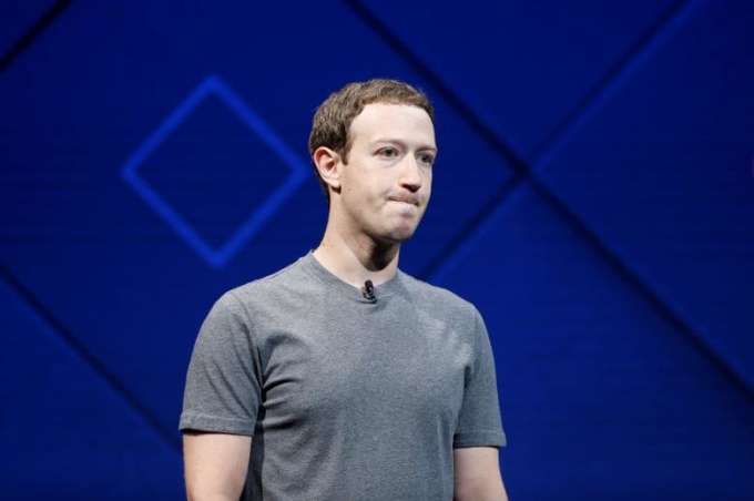 Mark Zuckerberg tại Hội nghị Facebook F8 năm 2017. Ảnh: Reuters