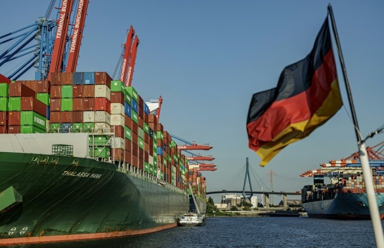 Đức chính thức bán cổ phần cảng Hamburg cho Trung Quốc