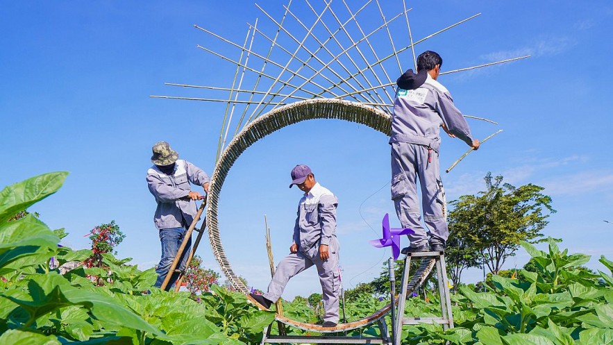 Chờ đón Vườn Hoa Hướng Dương đậm chất Nam Bộ tại Van Phuc City