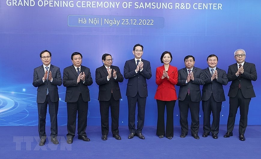 Thủ tướng dự khánh thành Trung tâm R&D của Samsung tại Hà Nội